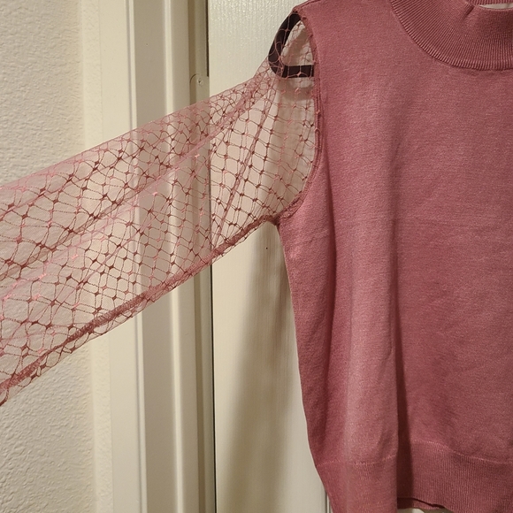 MADISON + HUDSON LACE SHEER SLEEVE RAYON MOCK NECK BLUSH RAYON TOP - Picture 5 of 15